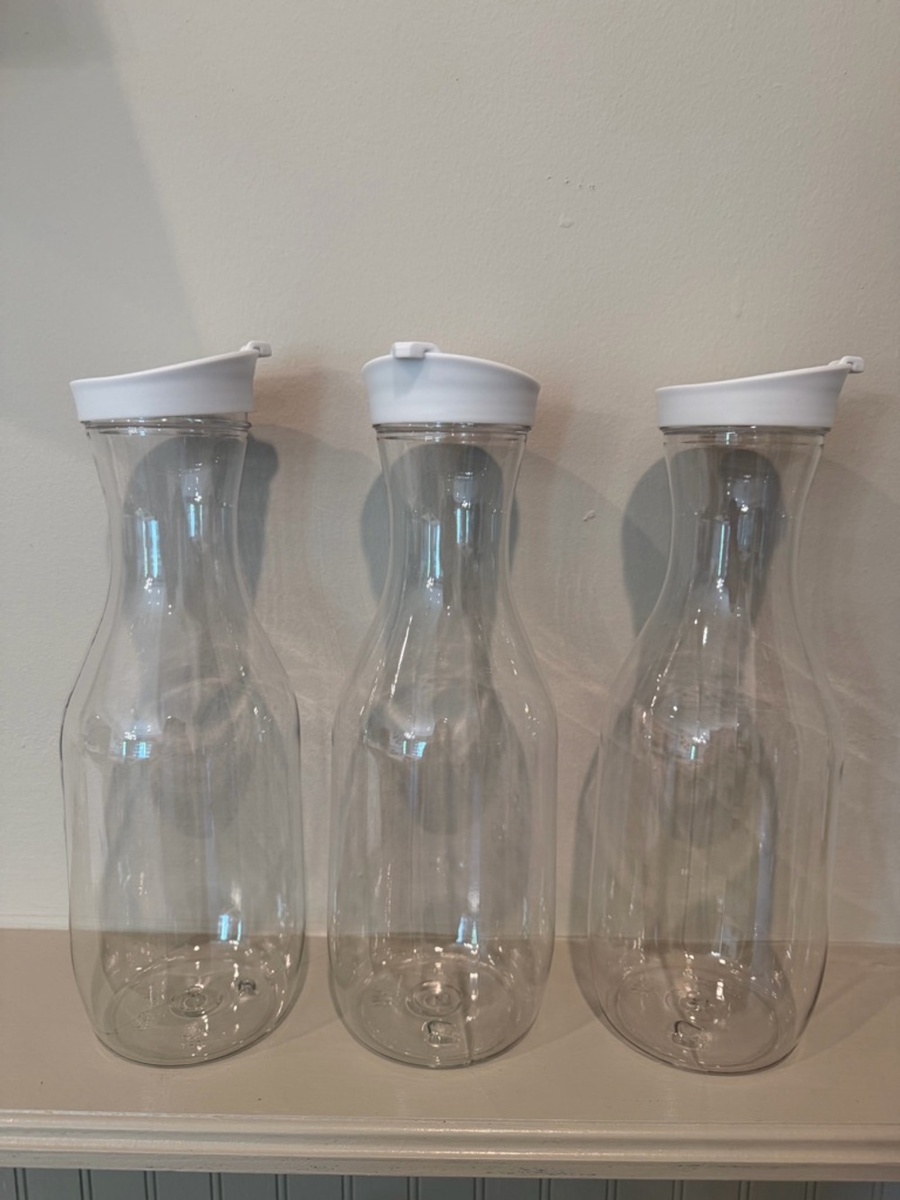 Clear Plastic Carafe with White Pour-Top Lid - Set of 3